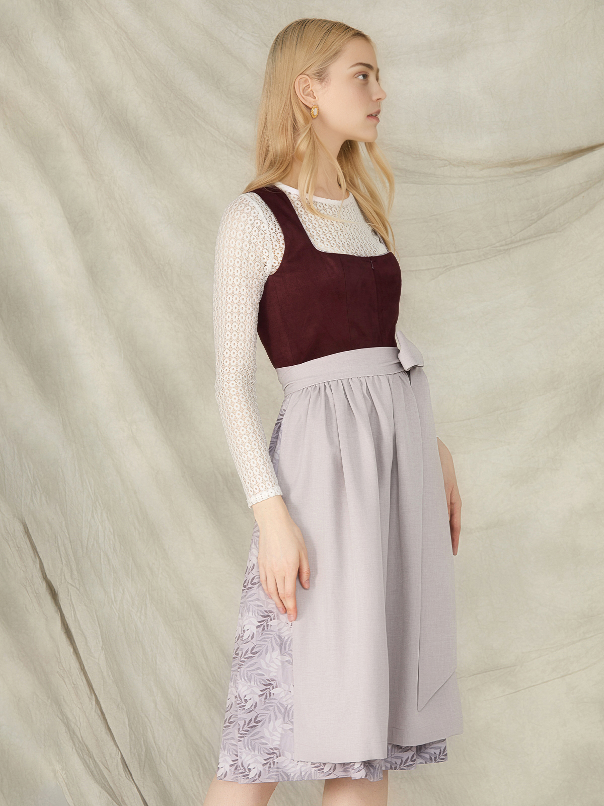 Elegantes Dirndl in Lila