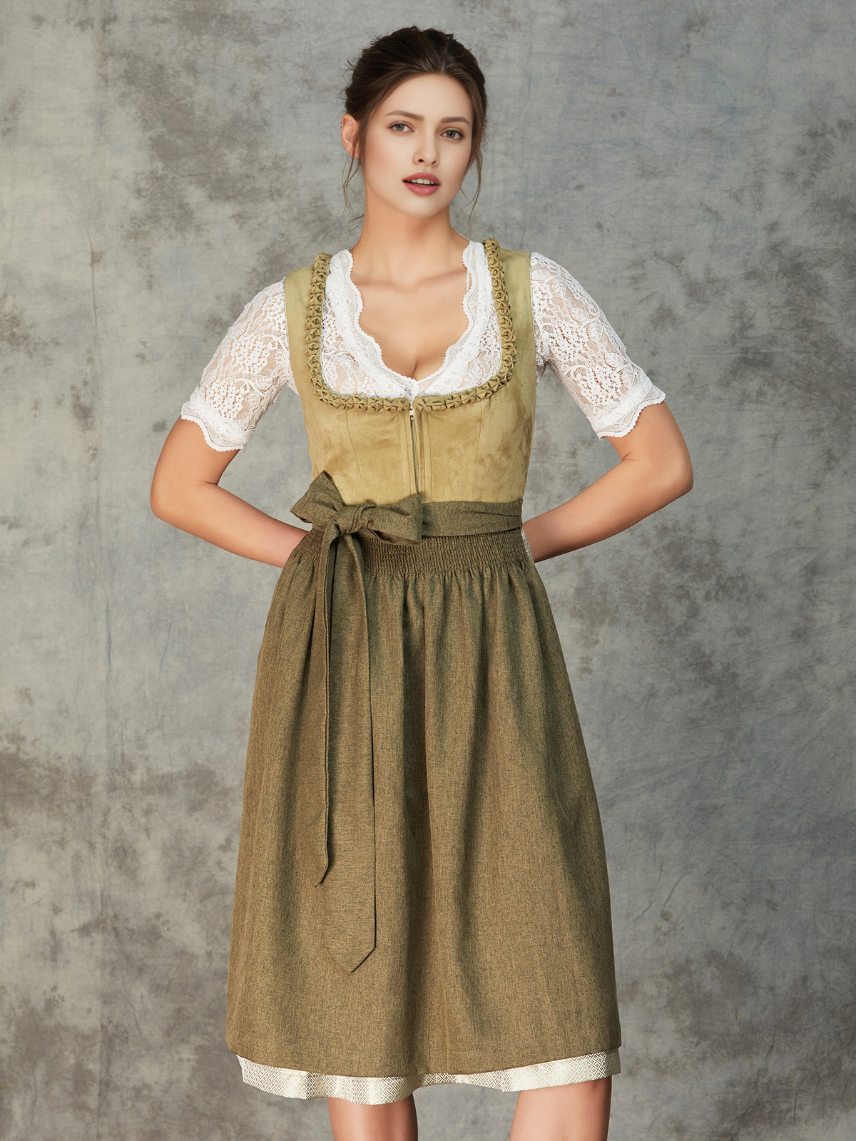 Dirndl in Grün – stilvolle Eleganz für jeden Anlass