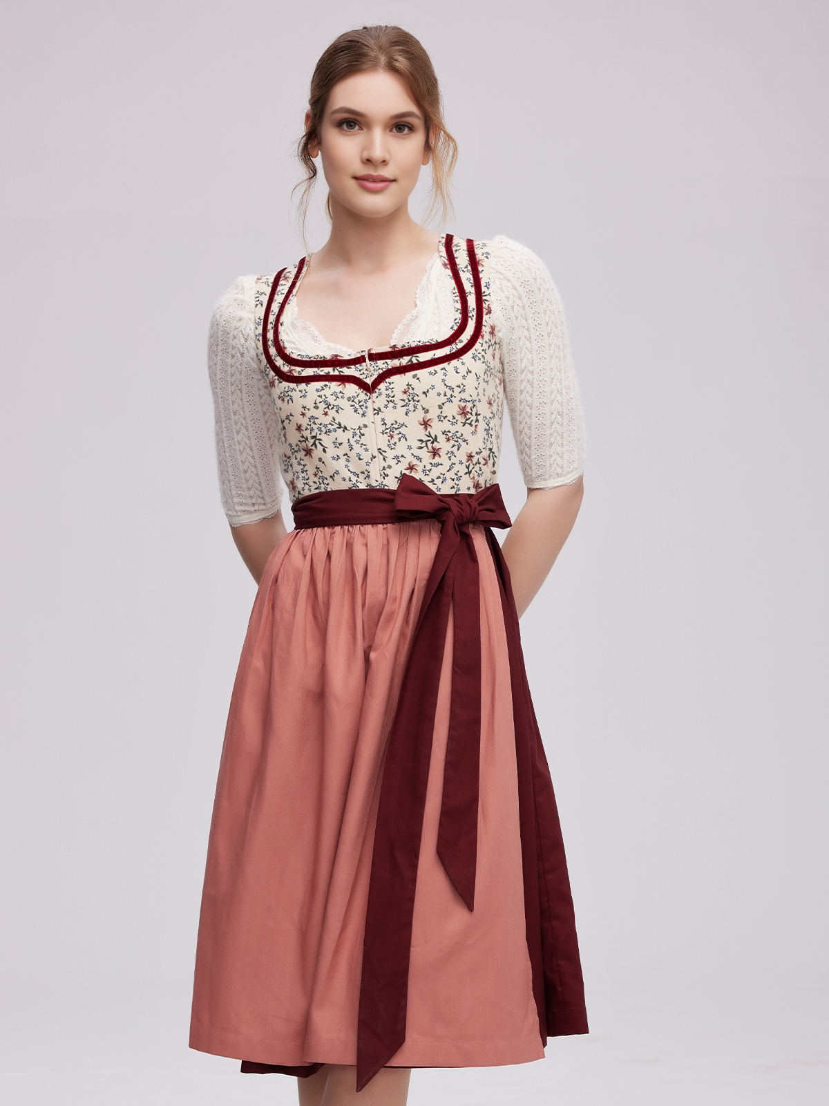 Dirndl in Rot – perfekt für festliche Anlässe