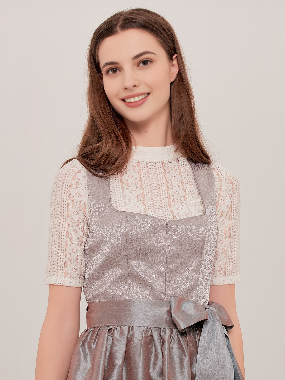 Blau Braunes Dirndl in eleganter Ausführung