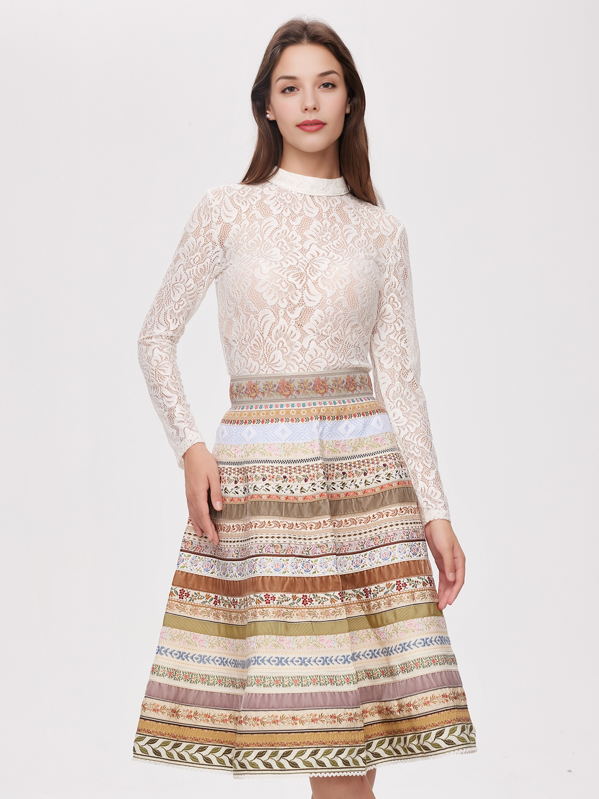 Dirndl grün blau mit eleganter Bluse