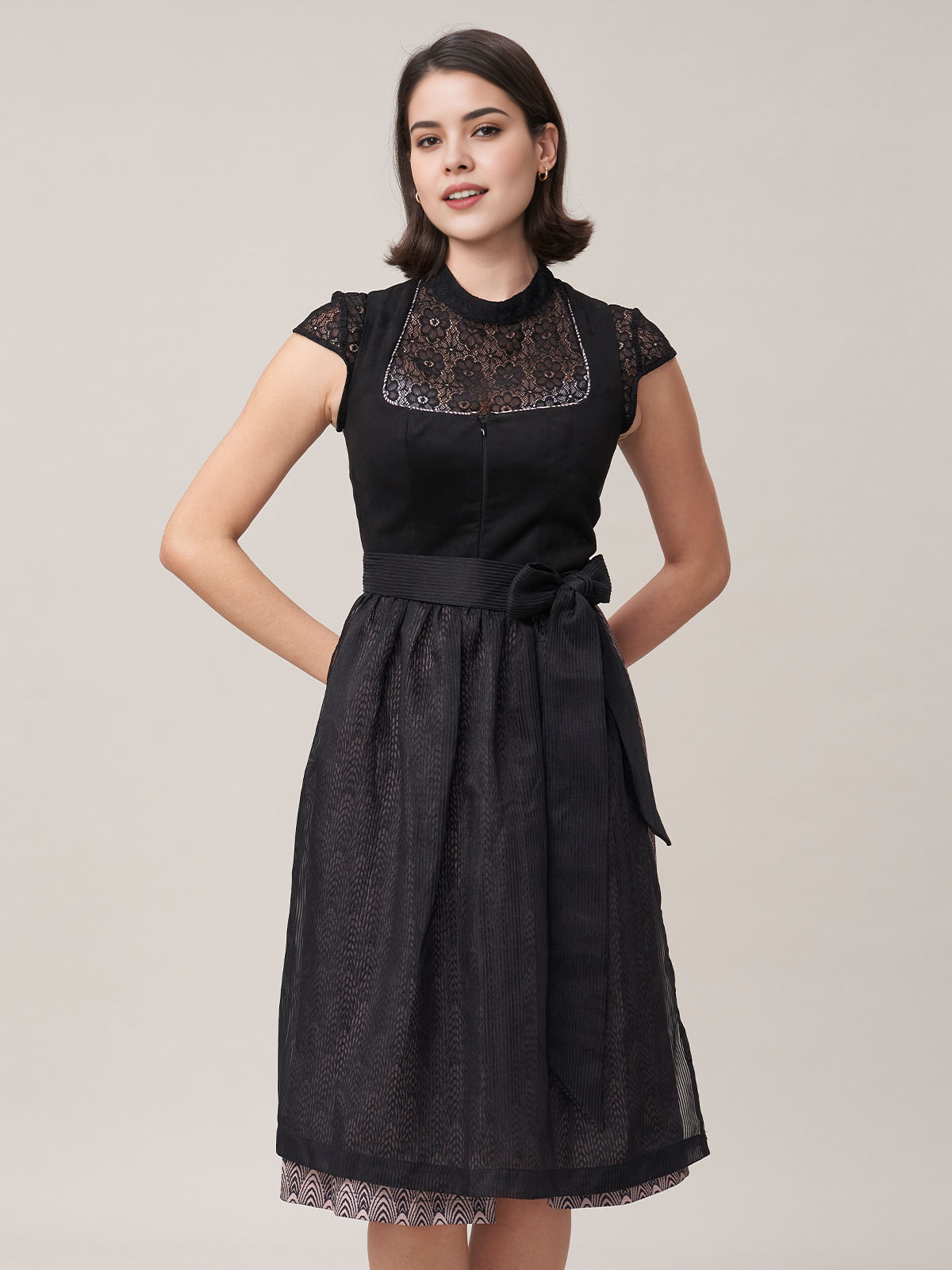 Dirndl in modernem Design