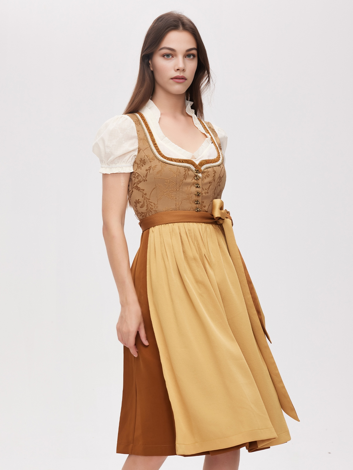Dirndl in Gelb – ein moderner Klassiker